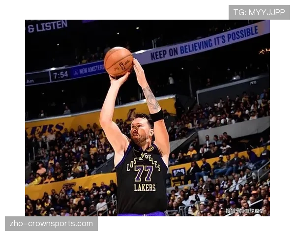 湖人进攻端依赖东契奇组织 防守轮转问题导致关键战失利